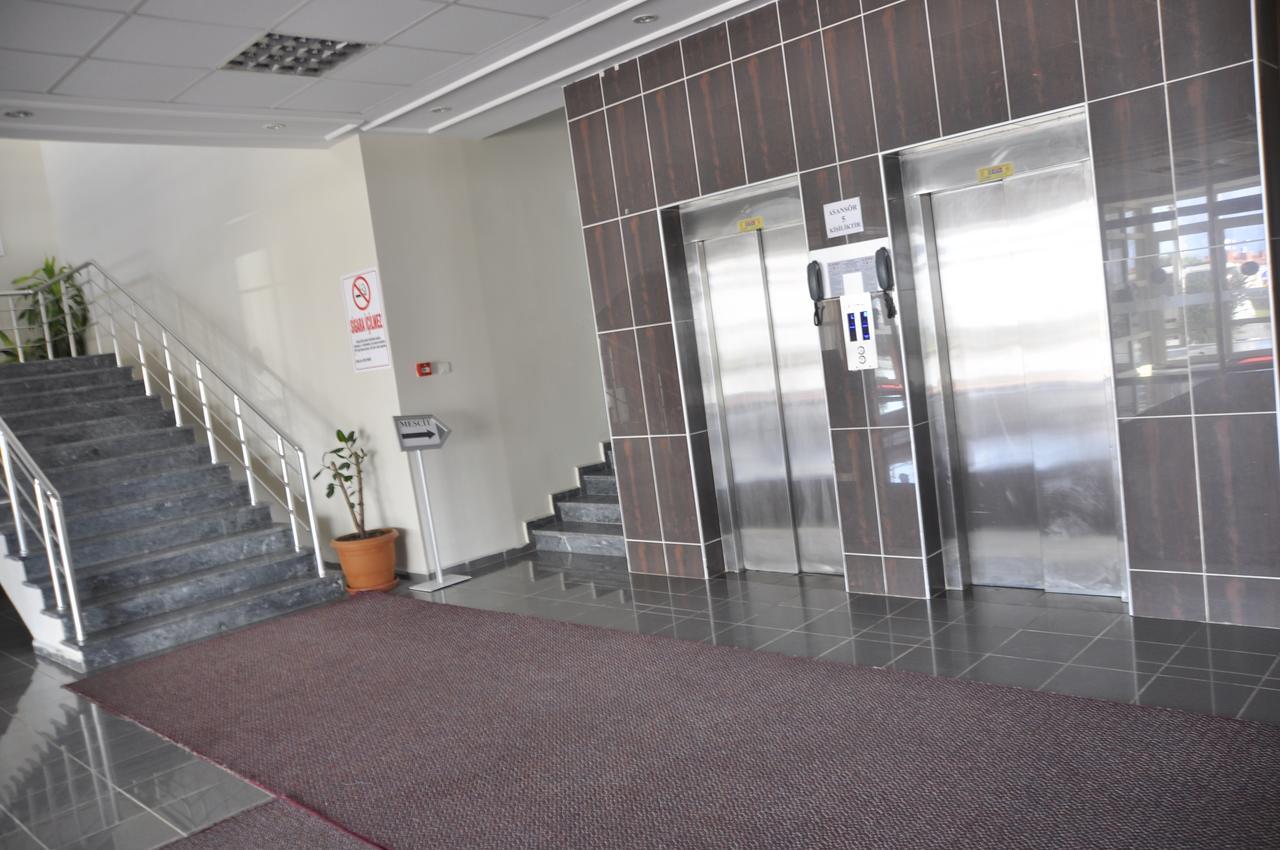 Canakkale Uygulama Oteli̇ Екстер'єр фото