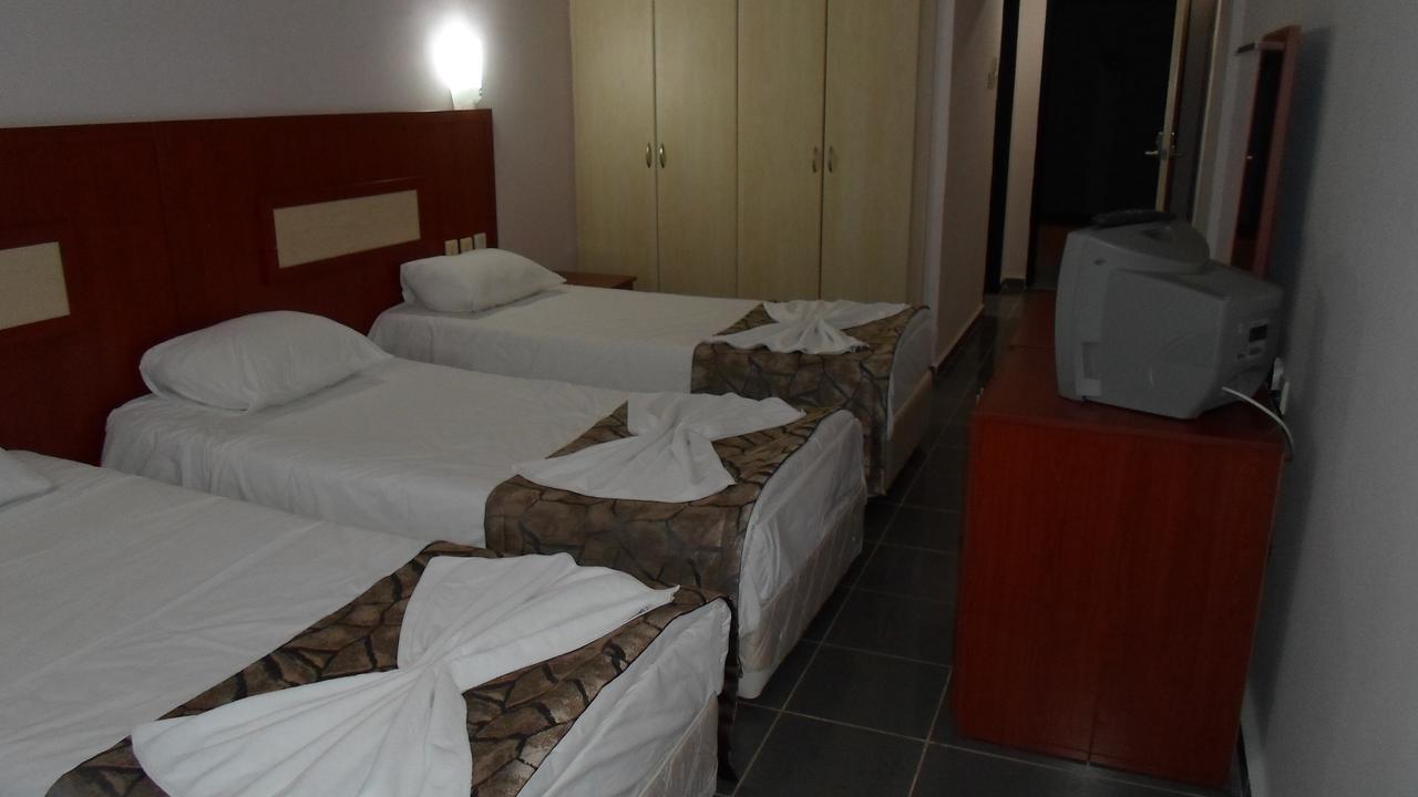 Canakkale Uygulama Oteli̇ Екстер'єр фото